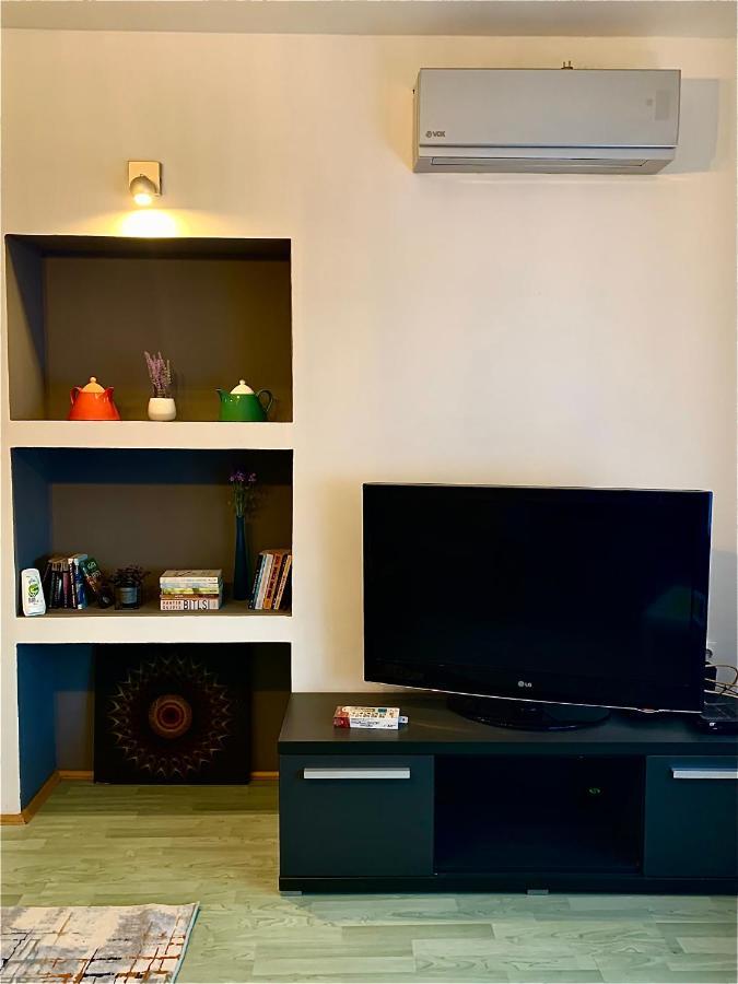 Apartman Danube Novi Sad Buitenkant foto