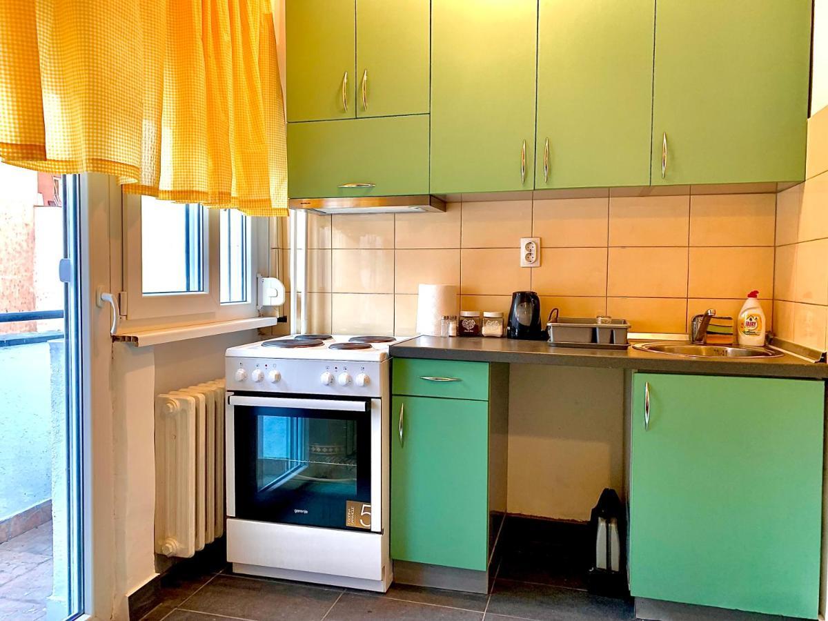 Apartman Danube Novi Sad Buitenkant foto